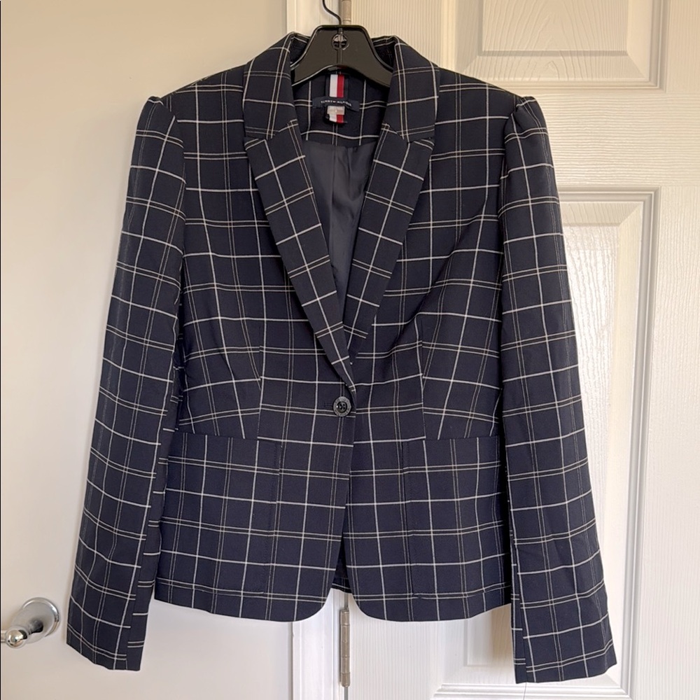 Tommy Hilfiger Women's Plaid Single-Button Blazer size 8